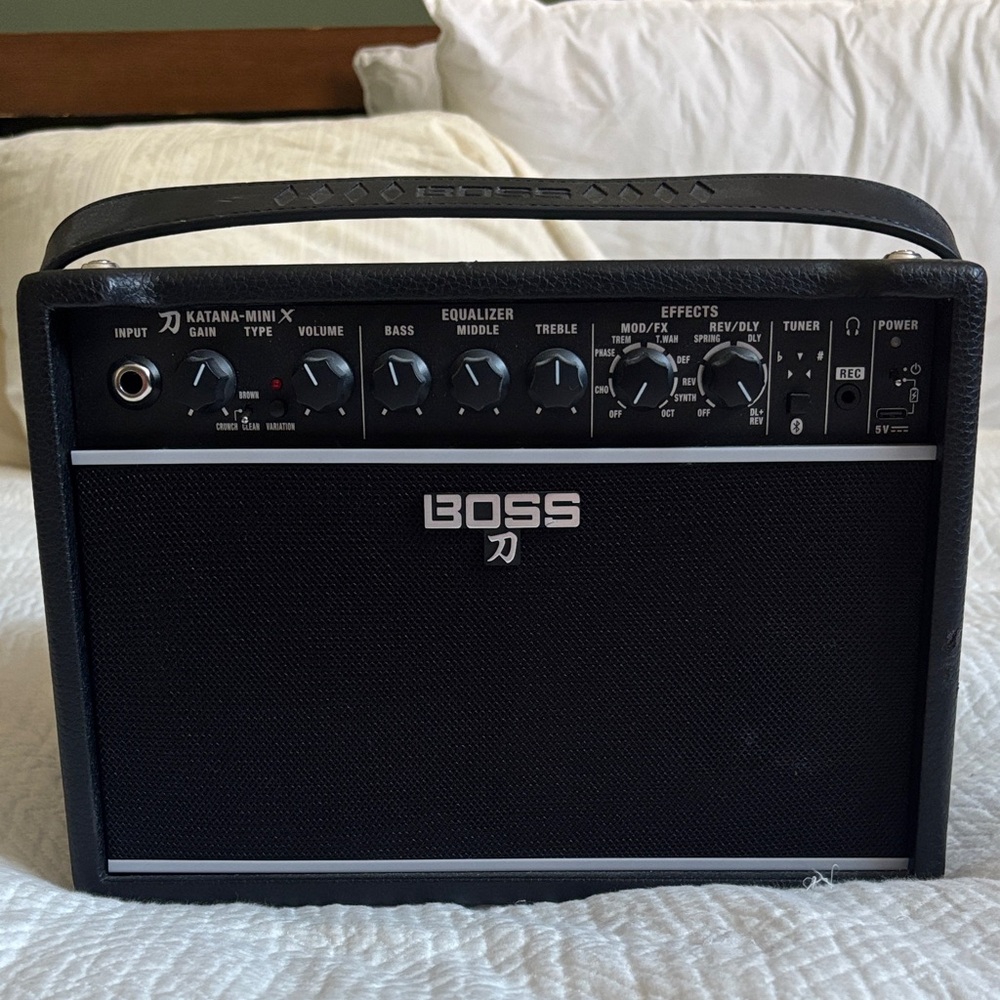 Boss Katana-Mini X Black Portable Speaker